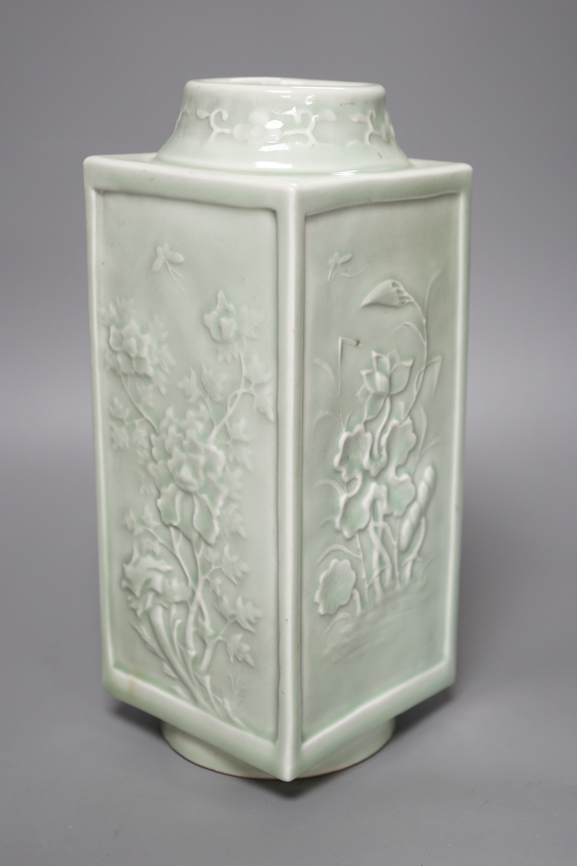 A Chinese celadon glazed cong vase, Republic period, 29cm